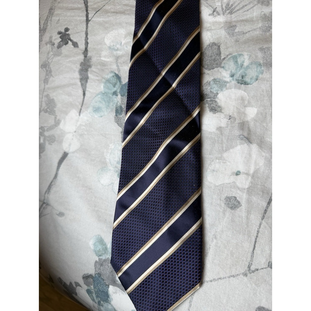 Burberry London 100% Silk Tie Mens Burgundy Blue Striped Regimental Made Italy - Picture 11 of 11
